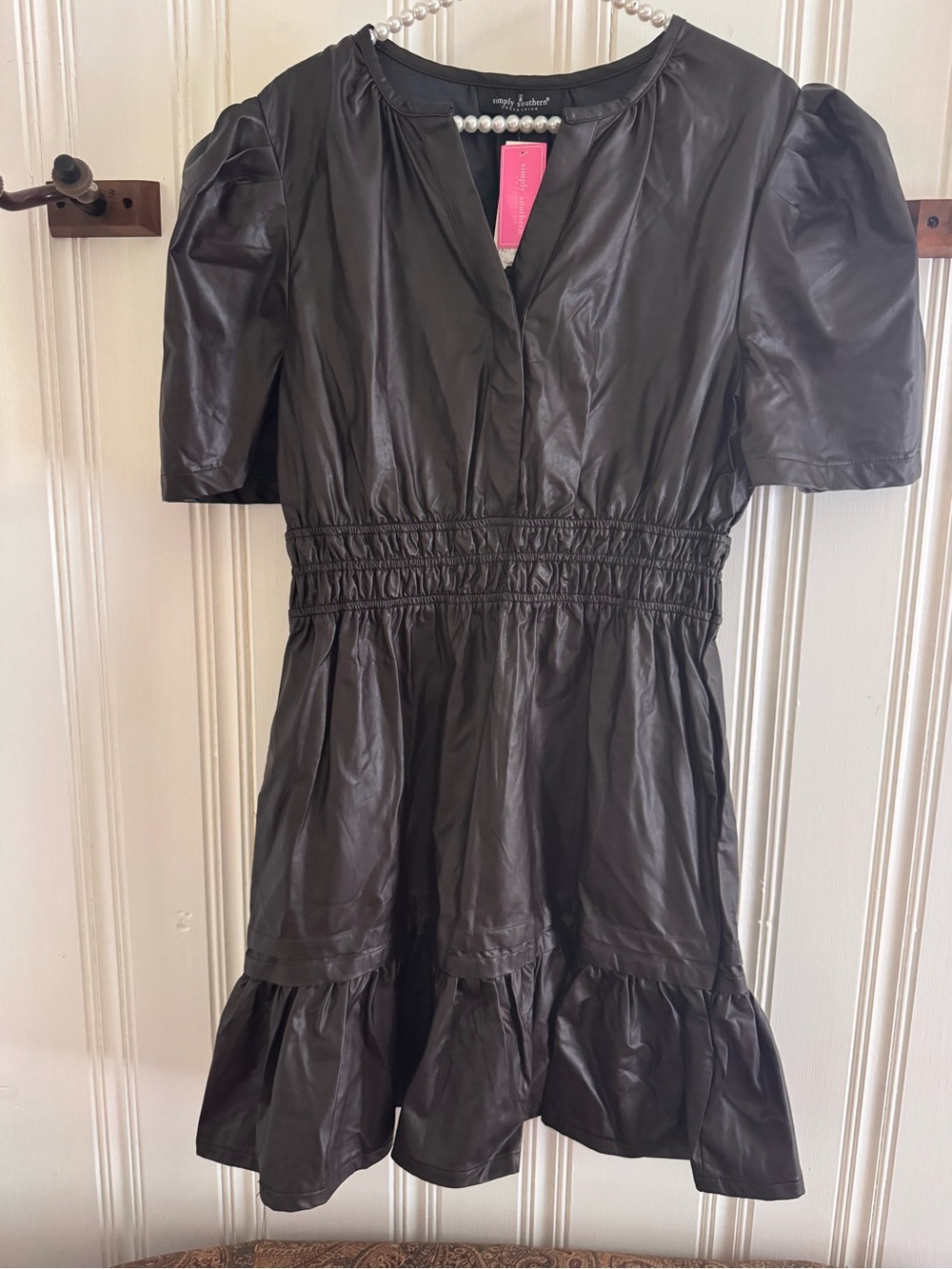 Cute & Chic Brown/Black Woman’s Dress with Puff Sleeves